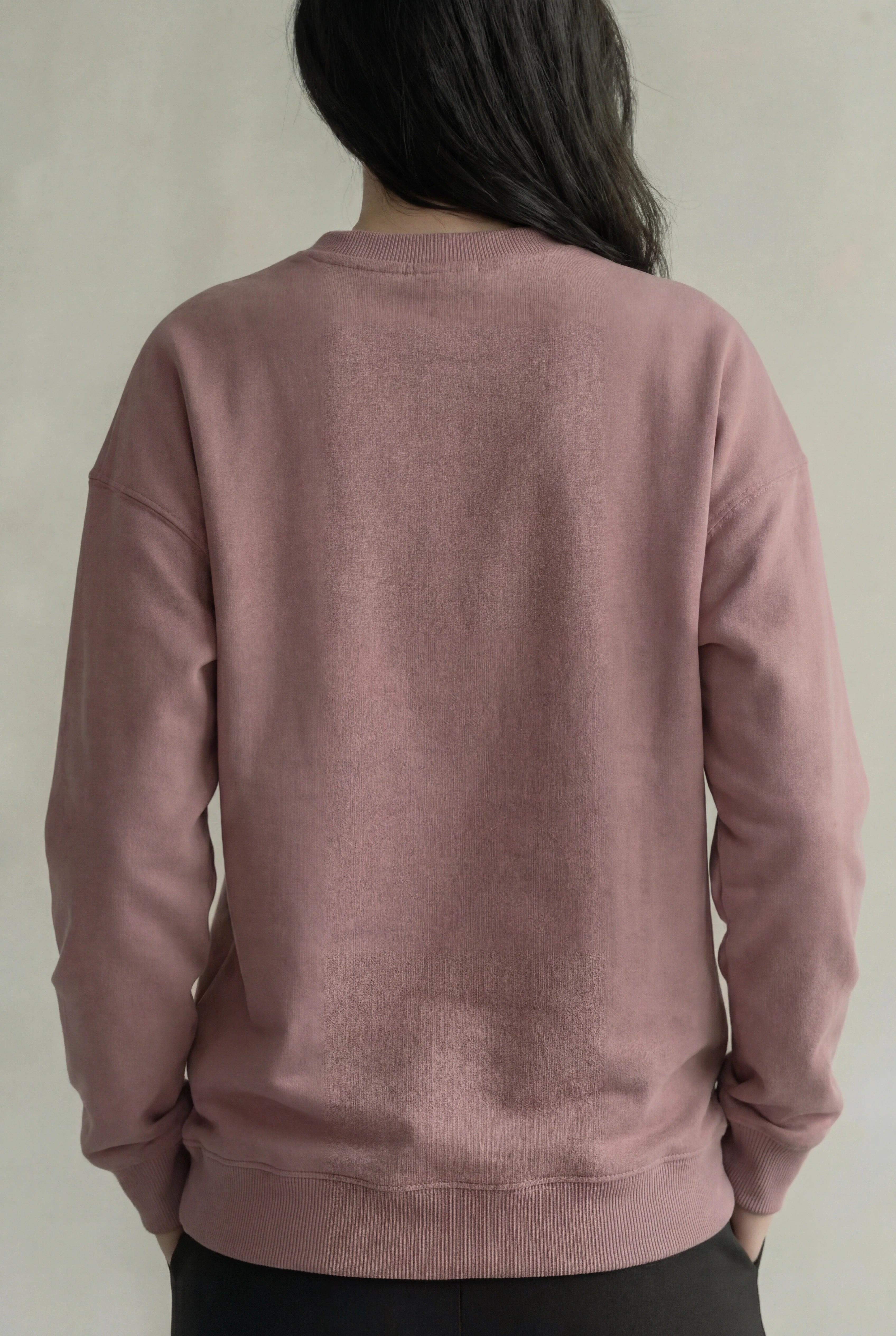 Relaxed Crew Neck Sweatshirt - Mauve Pink