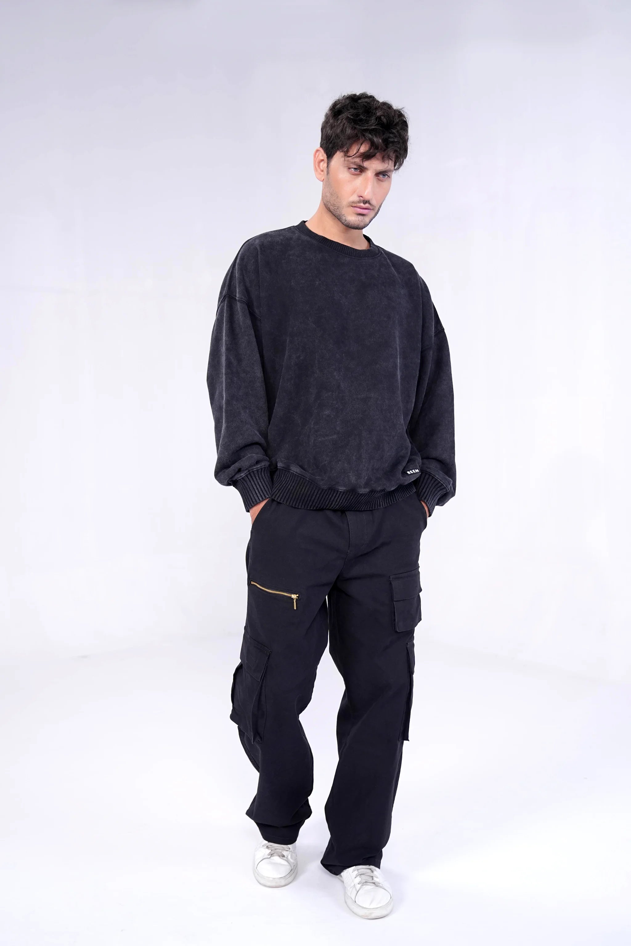 Classic Straight Cargo Pants - Coal Black