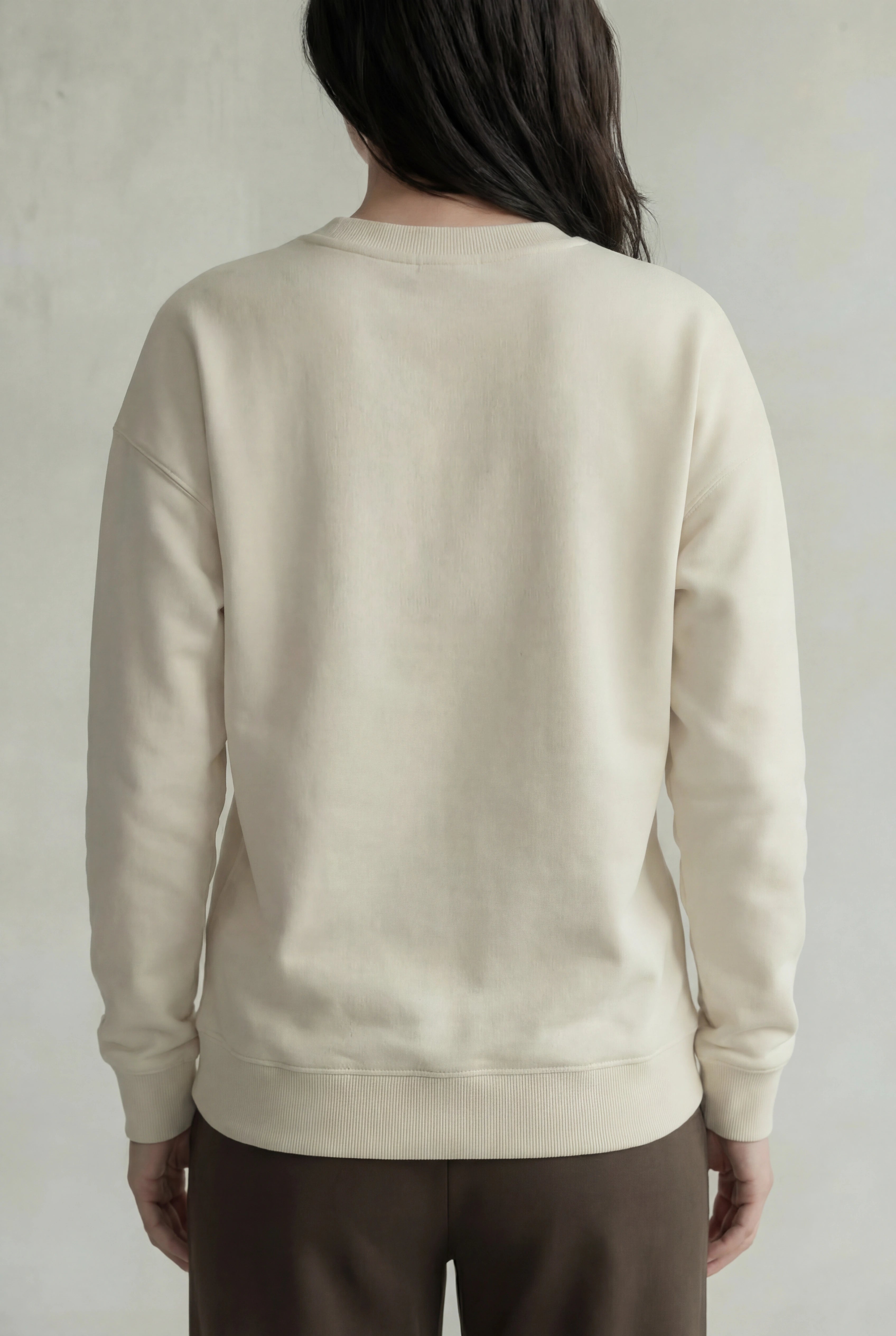 Relaxed Crew Neck Sweatshirt - Bone White