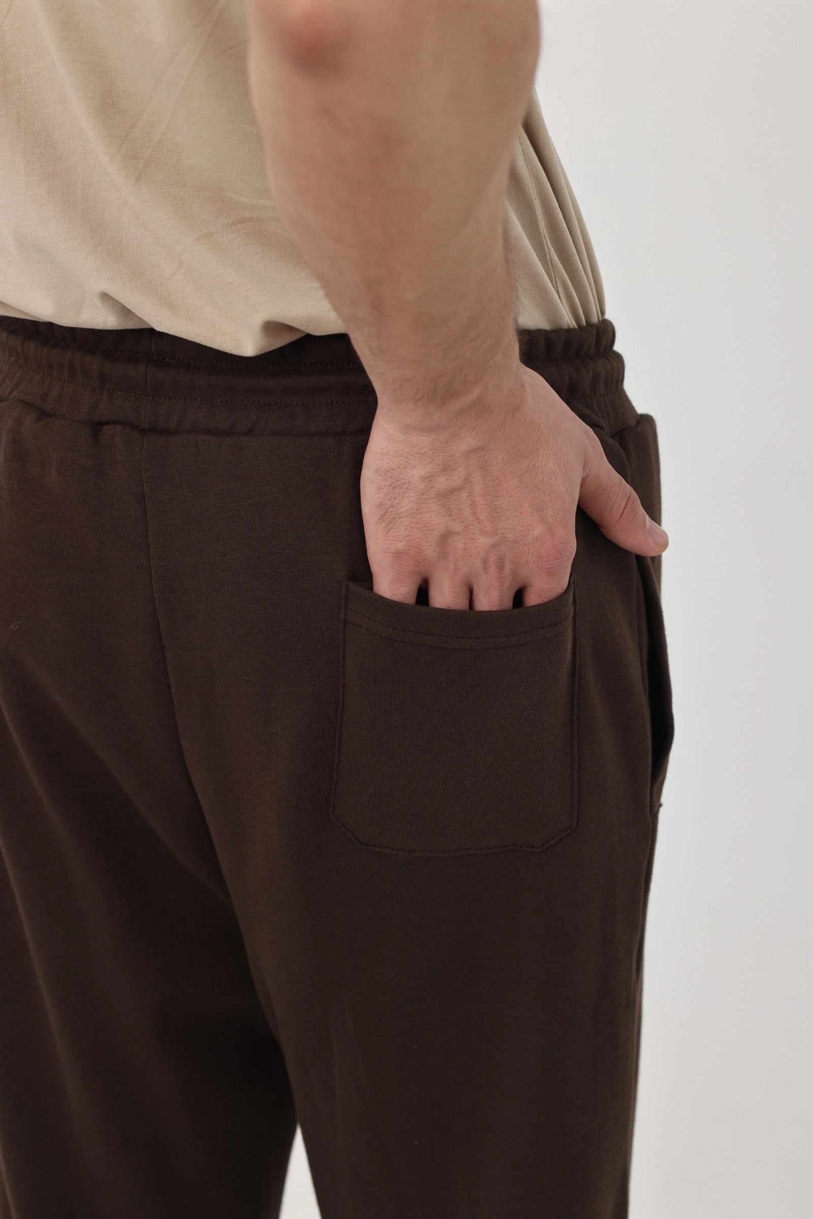Summer - Classic Relaxed Fit Straight Trouser - Mocha Brown