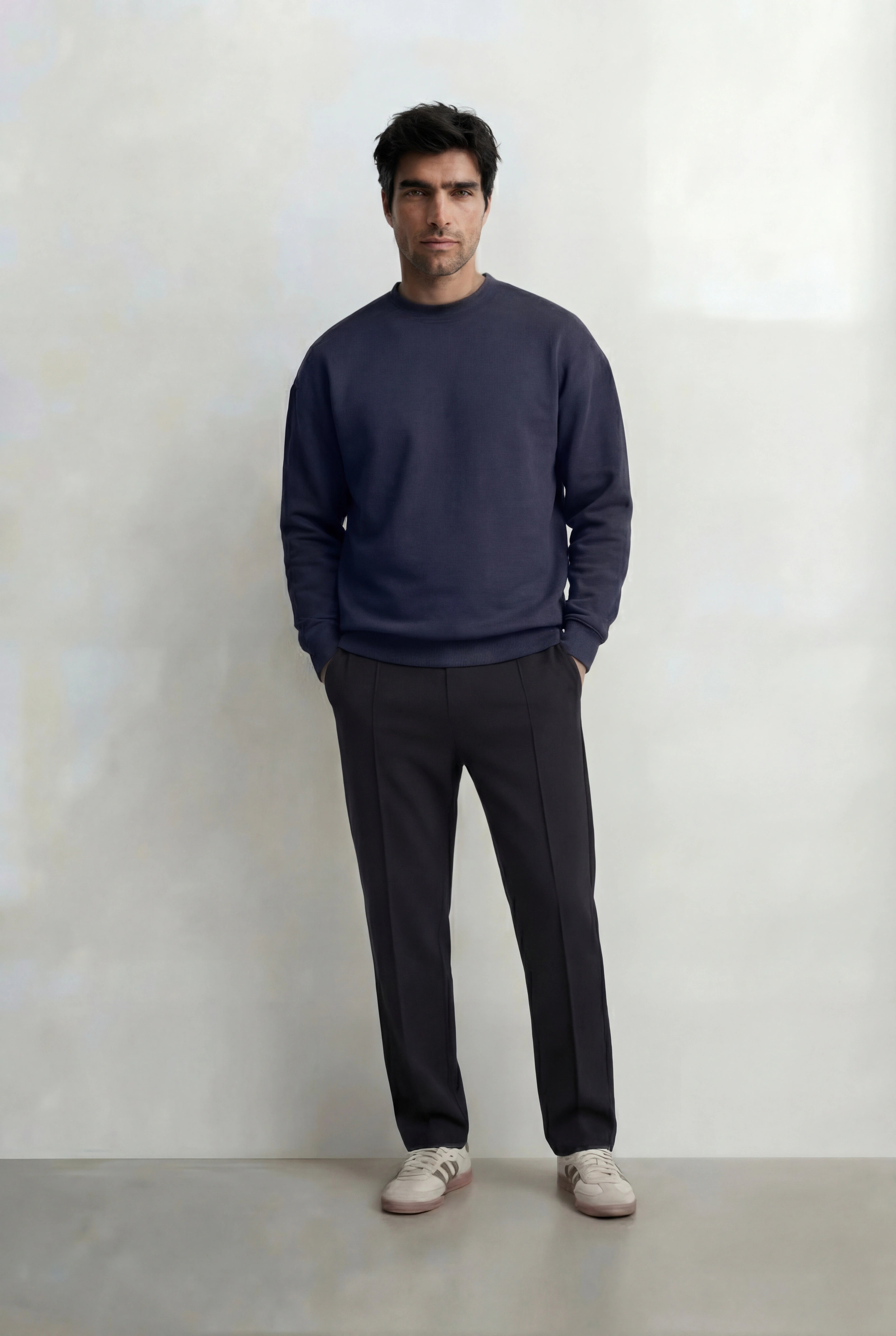 Relaxed Crew Neck Sweatshirt - Midnight Blue