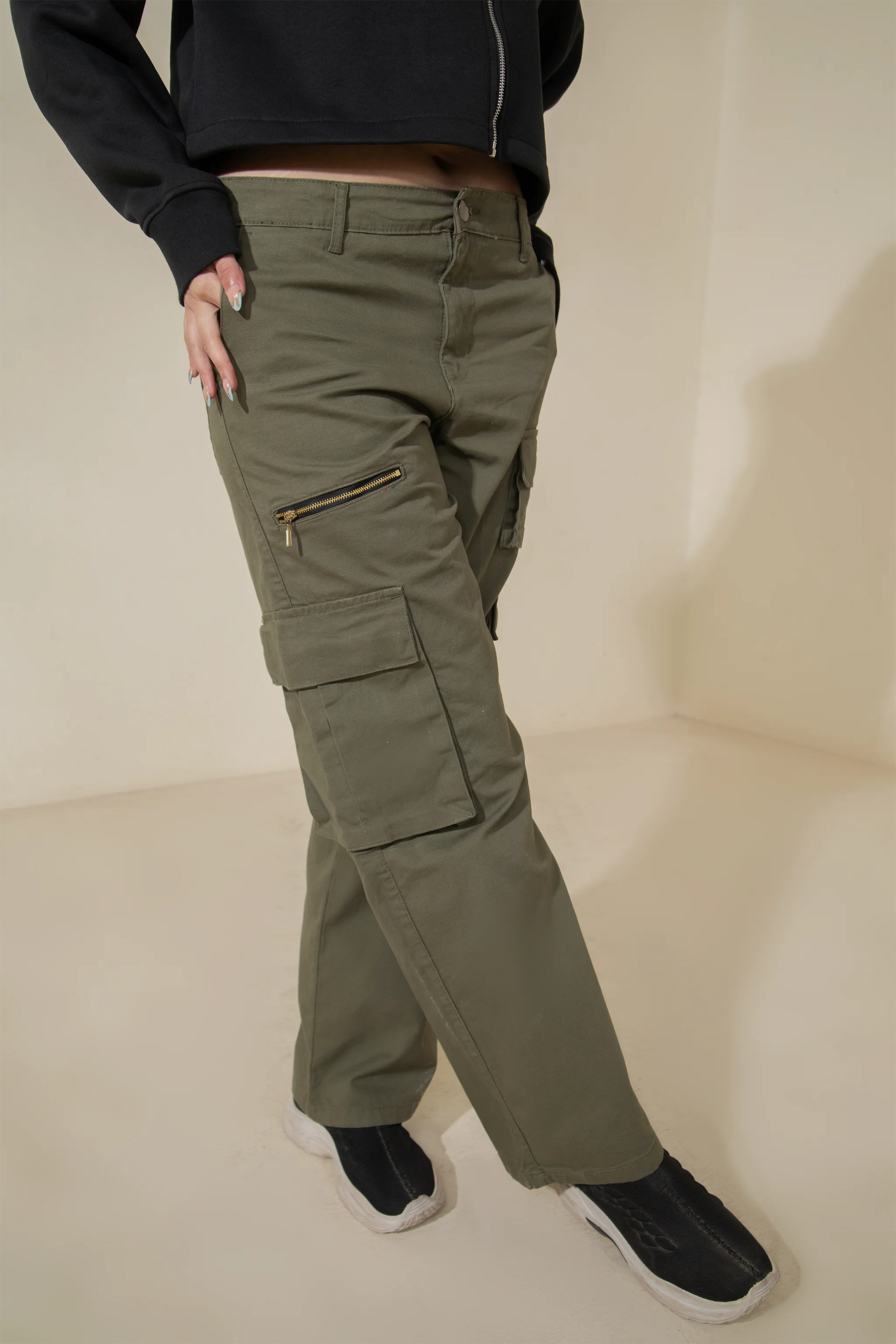 Classic Straight Cargo Pants - Army Green