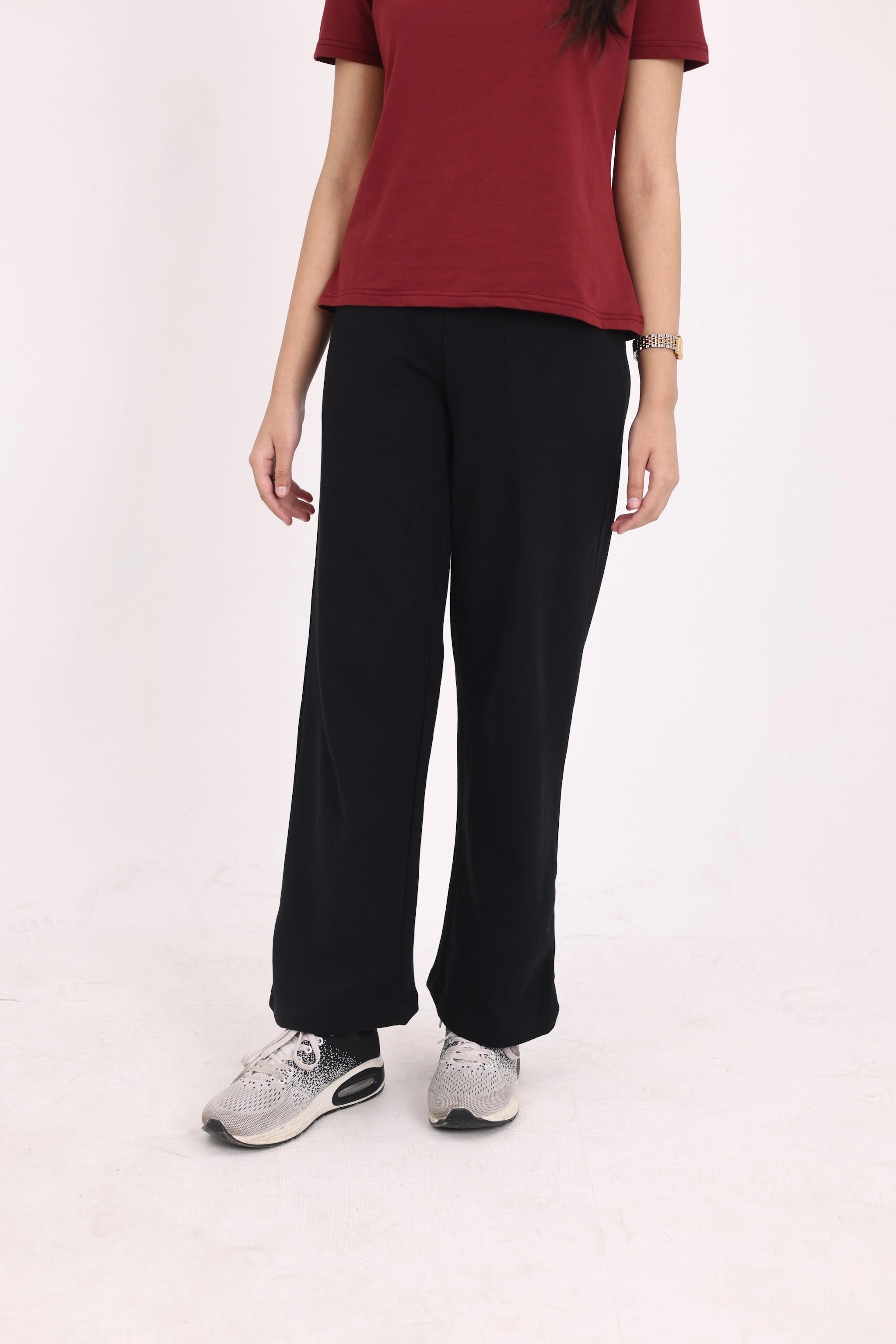 Summer - Classic Relaxed Fit Straight Trouser - Black